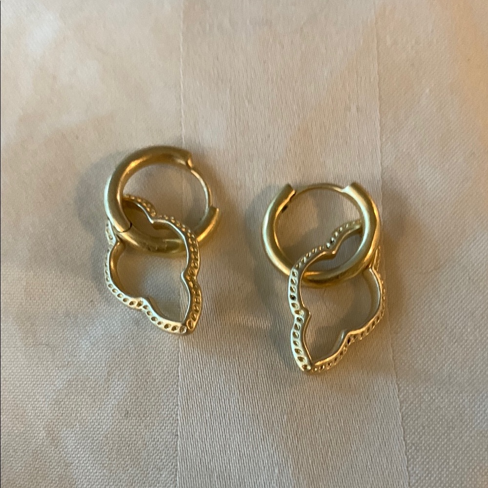 Elegant Gold Hoop Earrings